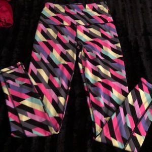 Victoria’s Secret print leggings